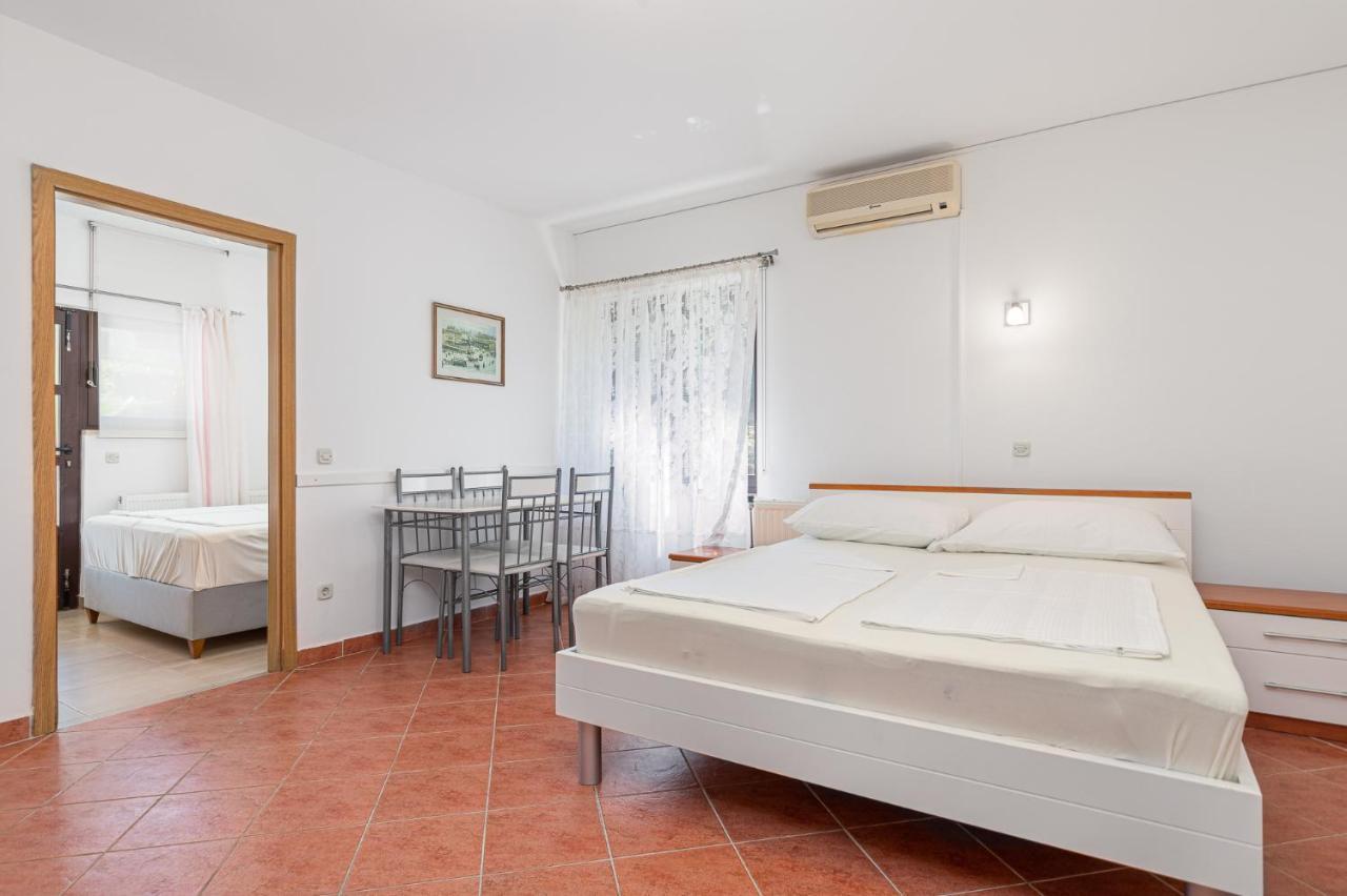 Haus Eva Apartamento Novigrad Istria Exterior foto